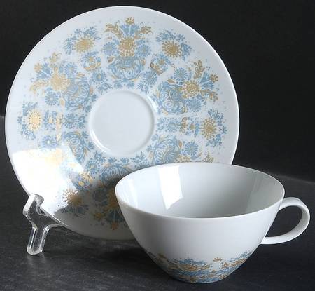 R1979 Flat Cup & Saucer Set