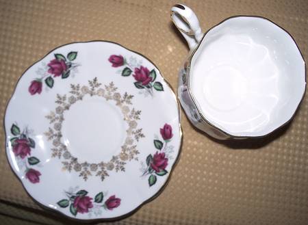 5766A Saucer