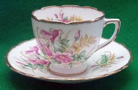 5031A Footed Cup & Saucer Set