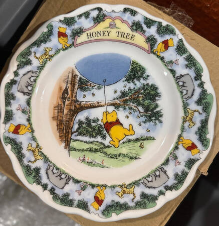 Winnie the Pooh Collection (Scall Salad Plate