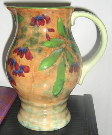 Magnella Mottled by Royal Doulton