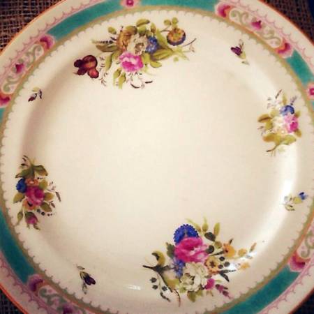 RD366 by Royal Doulton