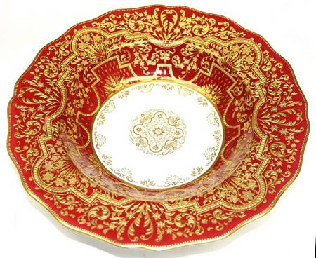Hb40699 by Royal Doulton