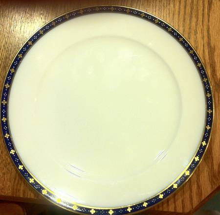 L8640 Dinner Plate