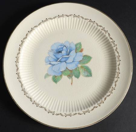 Camellia House Dinner Plate