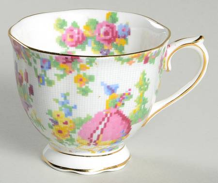 Lady Gay (Hampton, Countess, Gold Trim) Footed Cup