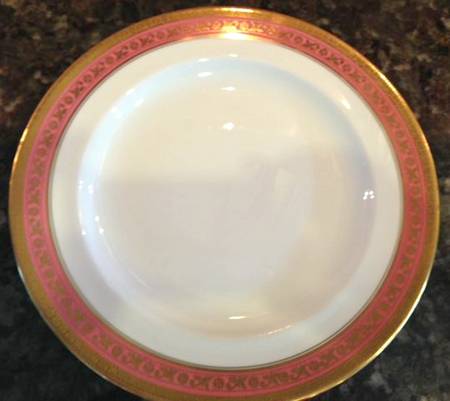 X8538 by Royal Crown Derby