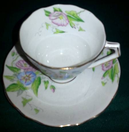 Westbury Footed Cup & Saucer Set