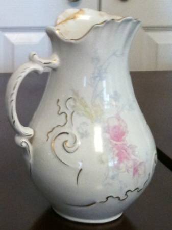 Rutland Pink Small Pitcher