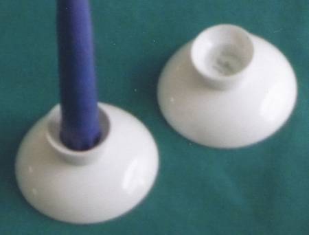 Secunda White Single Light Candlestick