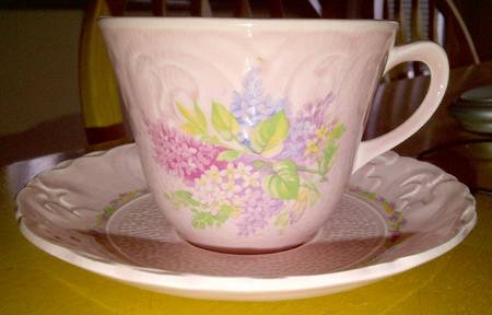 RID104 Flat Cup & Saucer Set