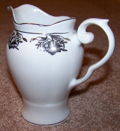 REZ23 Creamer