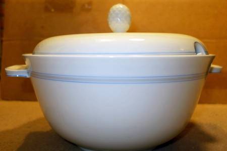 3384 Tureen &  Lid