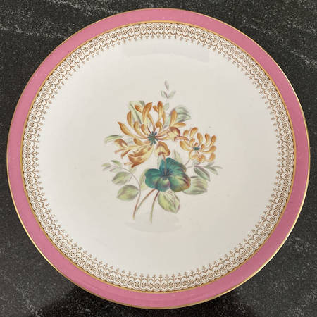 RW312 Luncheon Plate