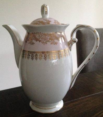 L8446 Coffee Pot & Lid