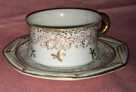 Oriental Lace by Royal Crown (Japan)