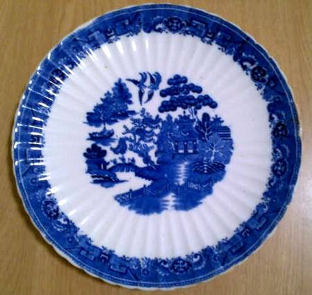 Blue Willow (Fluted) by Royal Albert