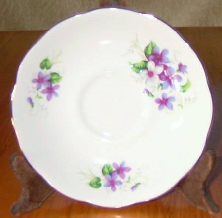 RLY37 Saucer