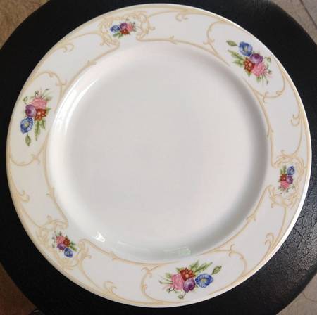 RD374 Dinner Plate