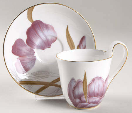 Flora Flat Cup & Saucer Set