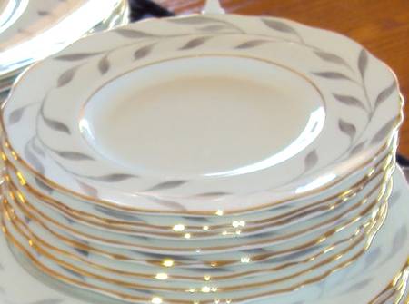 Graydon Bread & Butter Plate