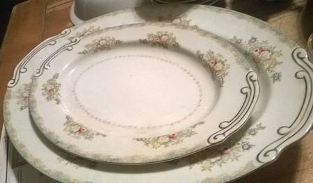 RBT13 16" Oval Serving Platter