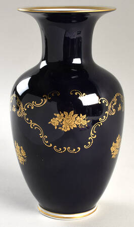REH52 9" Vase