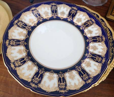 H3258 by Royal Doulton