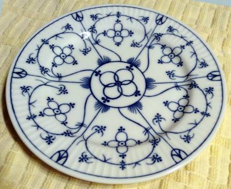 Indisch Blau (Indian Blue) Salad Plate