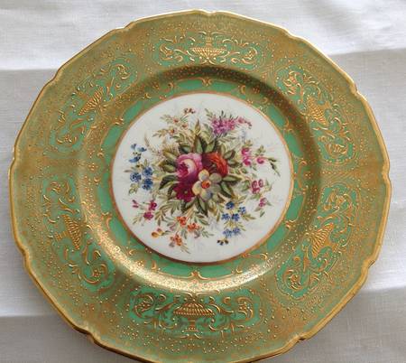 H3077 by Royal Doulton
