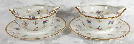 RYD109 Gravy Boat with Attached Underplate