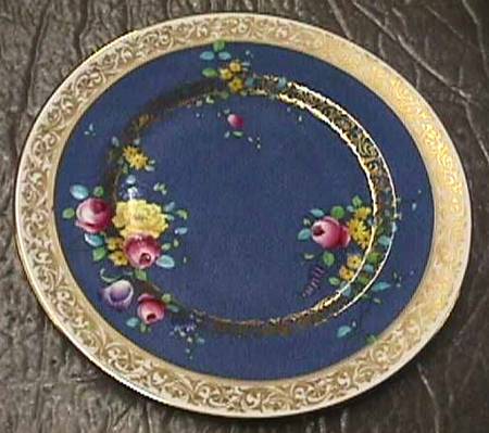 H1196 by Royal Doulton