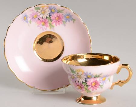 4894 Footed Cup & Saucer Set