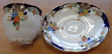 7552 Footed Cup & Saucer Set