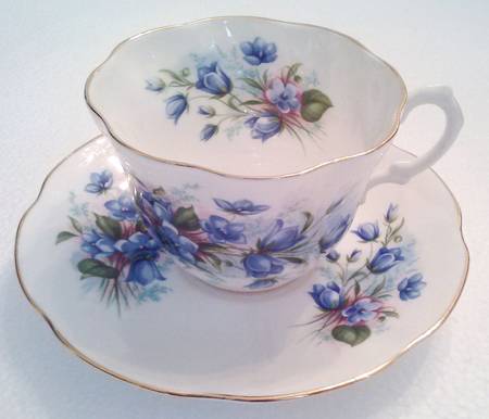 RIA105 Flat Cup & Saucer Set