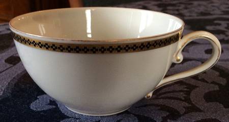 1029 by Rosenthal - Continental