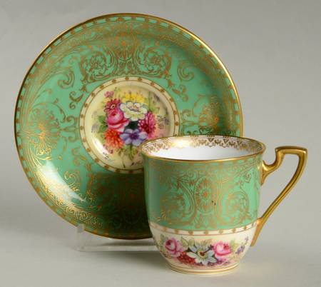 Z393 Flat Demitasse Cup & Saucer Set