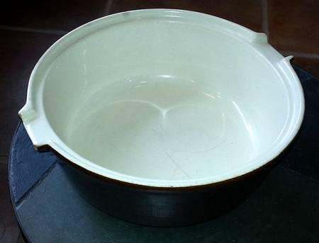Butter Mold Brown 2 Qt Round Covered Casserole No Lid