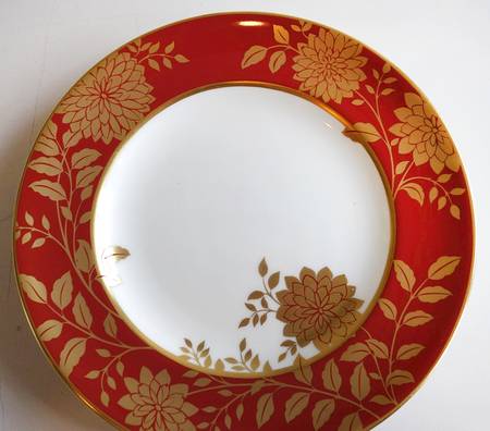 Kimono Red Dinner Plate