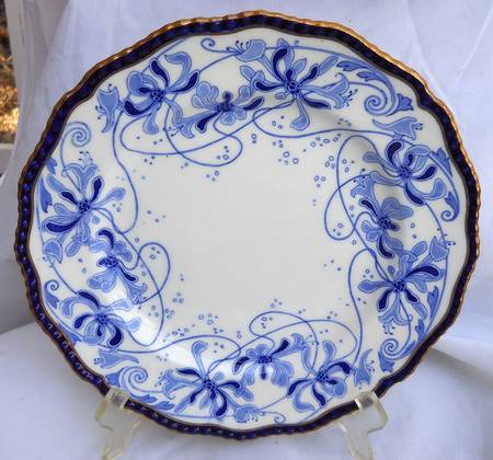 RA2866 by Royal Doulton