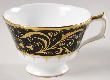 Darley Abbey Harlequin Black Footed Cup
