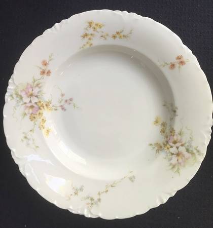 R707 (No Trim) Large Rim Soup Bowl