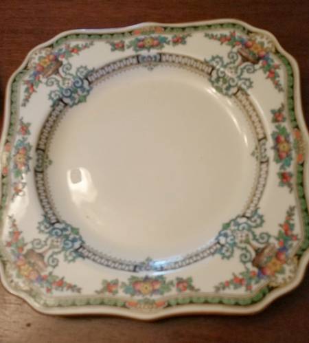V17 by Royal Doulton