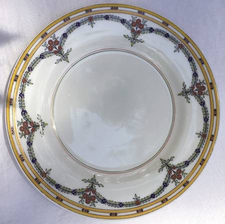 C713 Dinner Plate