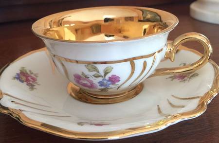 Lombul Flat Demitasse Cup & Saucer Set