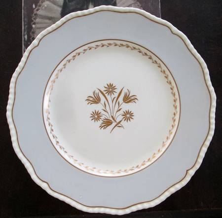 V2342 by Royal Doulton