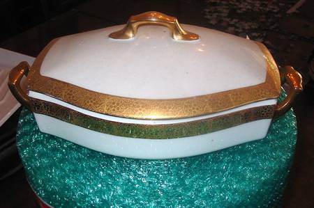 RBA55 Oval Covered Vegetable