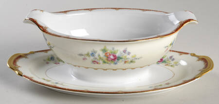 ROE14 Gravy Boat with Attached Underplate