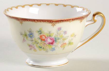 ROE14 Footed Cup
