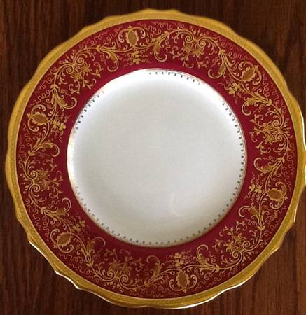 V6661 Dinner Plate